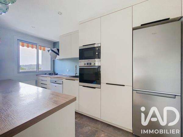 Appartement à vendre 4 pièces 79 m² Oullins-Pierre-Bénite