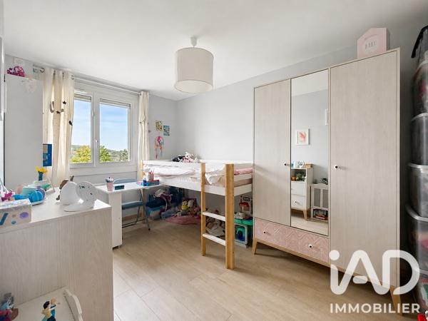 Appartement à vendre 4 pièces 79 m² Oullins-Pierre-Bénite