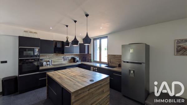 Maison à vendre 7 pièces 224 m² Chomérac