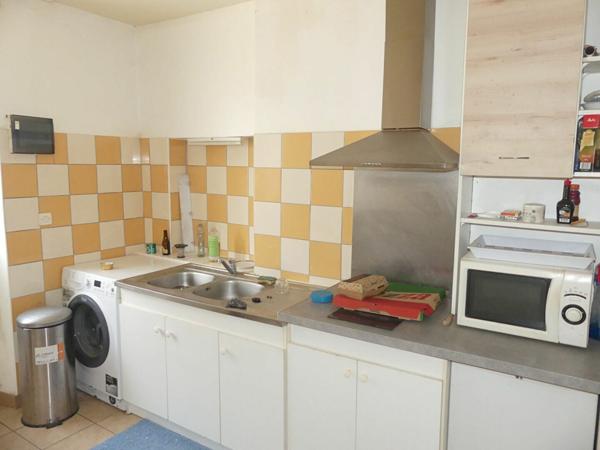 Immeuble à vendre    4 pièces • 90 m2 Coulommiers