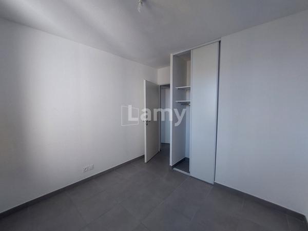 Maison/villa · Location Nimes (30900) 4 pièces · 79m²