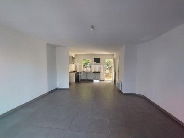 Maison/villa · Location Nimes (30900) 4 pièces · 79m²