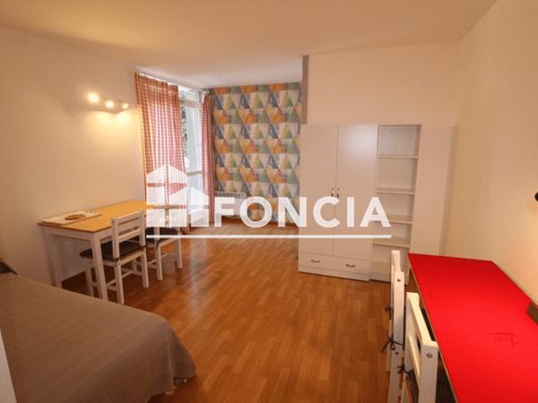 Location Studio meublé 22.76 m² - LES TERRASSES DU MONT DU PLAN Nimes 30000