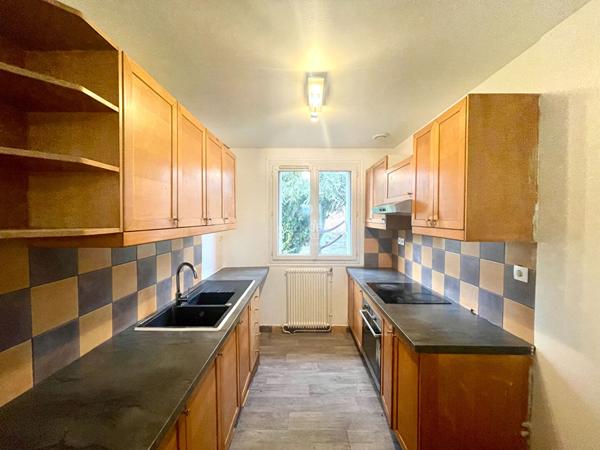 Maison à vendre à Conflans-Sainte-Honorine - Référence 7091 €399 000 ** - Référence 7256