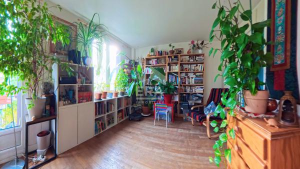 Appartement Saint Denis 5 pièces - au pied du Théâtre TGP