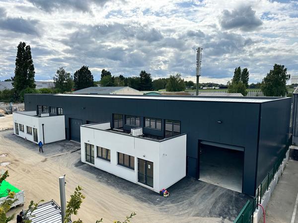 Local commercial neuf 220 m2