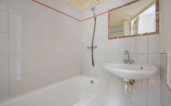 Appartement à vendre    2 pièces • 26,26 m2 Paris 12
