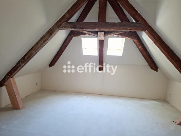 Immeuble
        
        - 460 m² 435 750 € *
