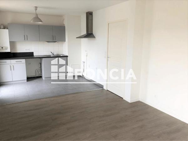 Location Appartement 2 pièces 42.39 m² - 52 RUE DE LA TABLE DE PIERRE Darnetal 76160