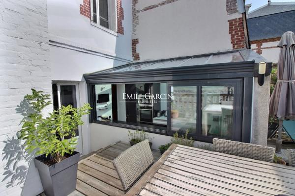 A vendre - Deauville - Maison Anglo Normande - Parking - Terrasse