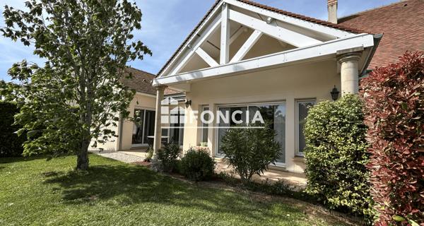 À vendre Maison 6 pièces 192 m² - Chartres 28000