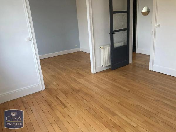 Appartement à louer 2 pièces 56.6m² Châlons-en-Champagne (51000)