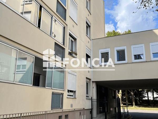 À vendre Local commercial 250 m² - Gonesse 95500