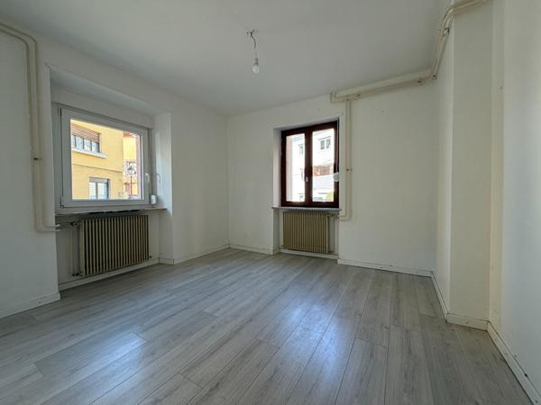 Maison - 6 pièces - 117 m²