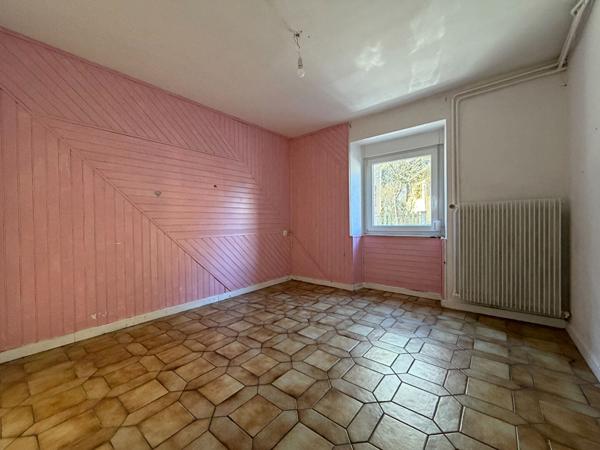 Maison - 6 pièces - 117 m²