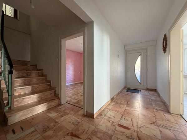 Maison - 6 pièces - 117 m²