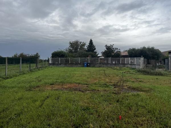 Terrain à vendre |  Saint-Jory |  380 m²