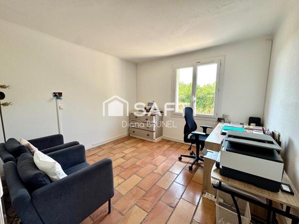 Villa avec piscine, T2 indépendant, garage