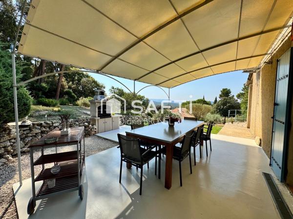 Villa avec piscine, T2 indépendant, garage