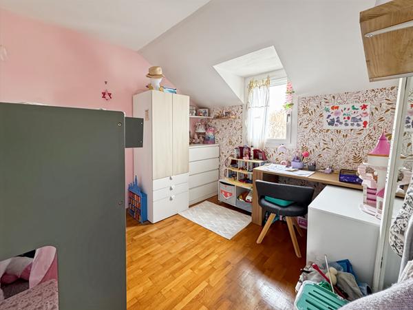 PLATEAU D'AVRON - Maison sans travaux avec jardin et garage