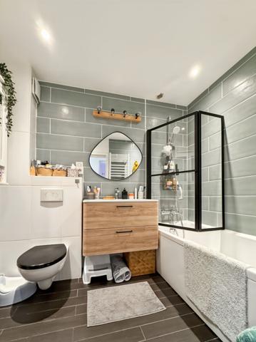 PLATEAU D'AVRON - Maison sans travaux avec jardin et garage