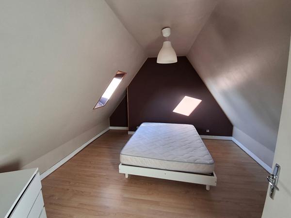 A LOUER - maison F3 meublée - NESPOULS.