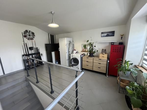 Maison
         5 pièces
        - 139 m² 179 000 € *