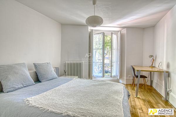 "VERSAILLES NOTRE-DAME" 5 PIÈCES MEUBLÉ - 95.36 M² - BALCON PLEIN SUD Loyer 2 490 €/mois charges comprises **  - Référence  8786