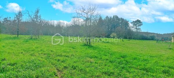 Terrain de 2 971 m²