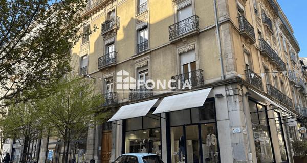À vendre Appartement 3 pièces 93.6 m² - Grenoble 38000