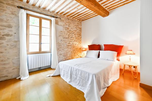 Magnifique maison de village terrasse et garage