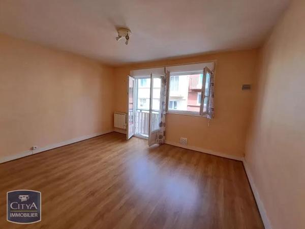 Appartement à louer 2 pièces 30.83m² Saint-Valery-en-Caux (76460)