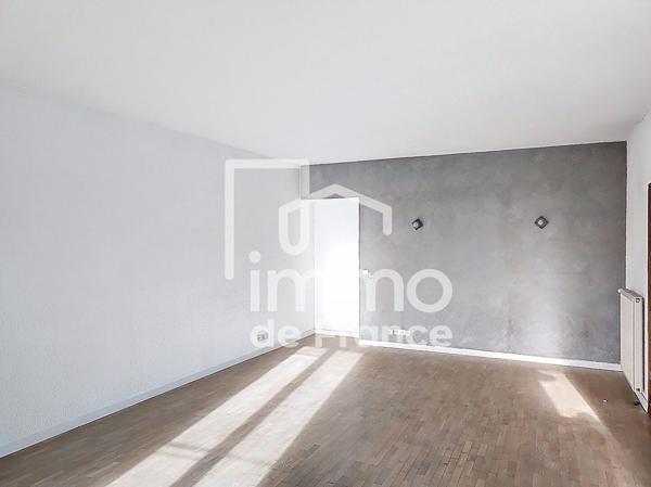 Appartement Oyonnax 4 pièce(s) 153.10 m²