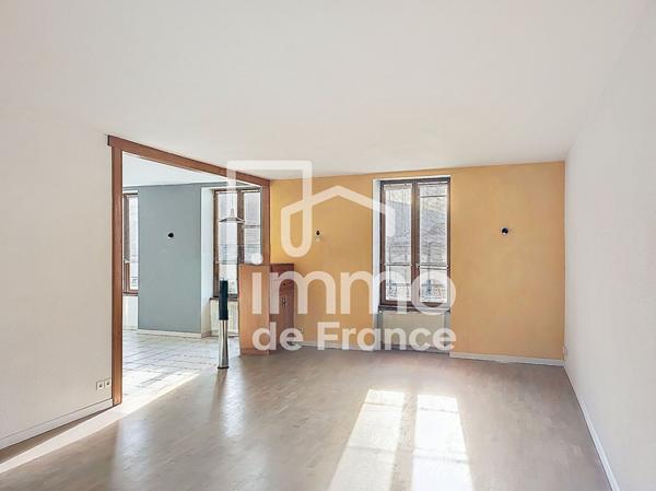 Appartement Oyonnax 4 pièce(s) 153.10 m²