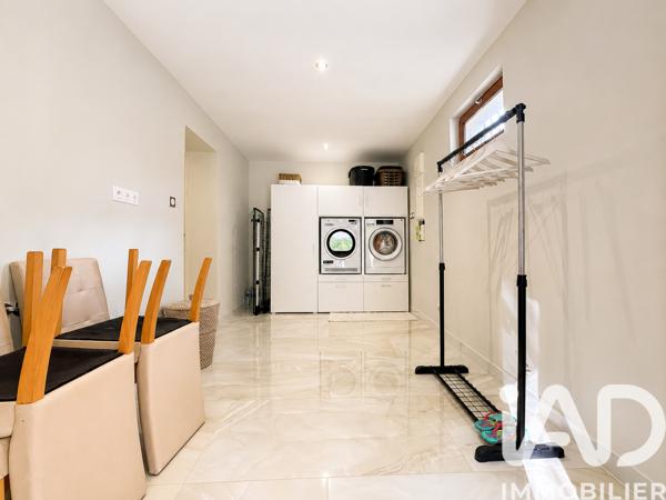 Maison à vendre 6 pièces 125 m² Neaufles-Saint-Martin