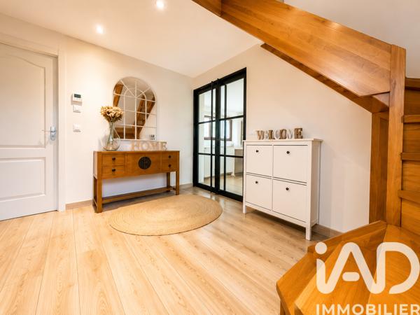 Maison à vendre 6 pièces 125 m² Neaufles-Saint-Martin