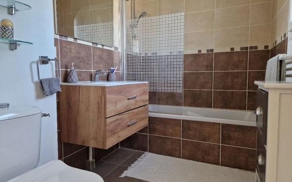 Maison à vendre    4 pièces • 83,65 m2 Pertuis