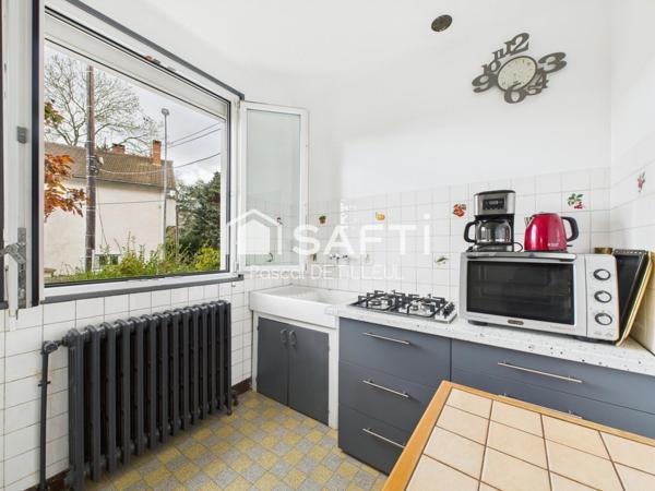 GARCHES – La Verboise Maison 4 pièces 2 chambres 65m2 environ  A rénover