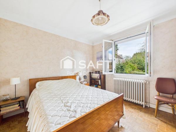 GARCHES – La Verboise Maison 4 pièces 2 chambres 65m2 environ  A rénover