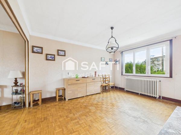 GARCHES – La Verboise Maison 4 pièces 2 chambres 65m2 environ  A rénover