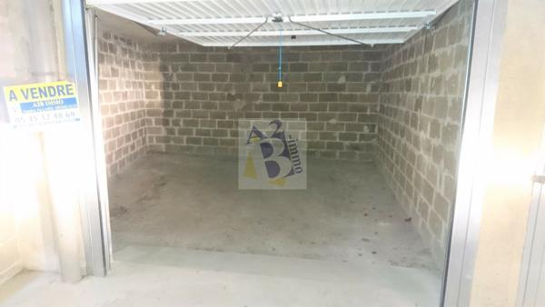 Vente garage Angouleme (16000). Agence Allard Brimeaud