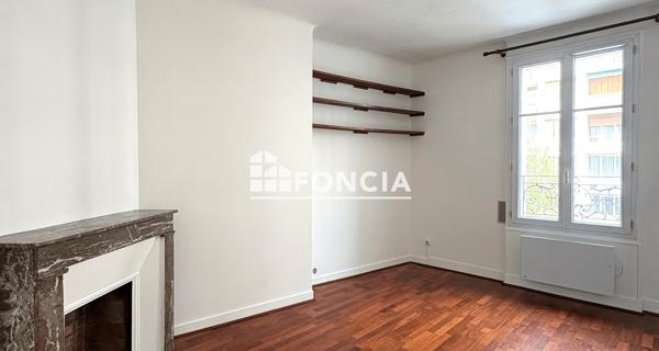 Location Appartement 2 pièces 33.61 m² - Paris 75020