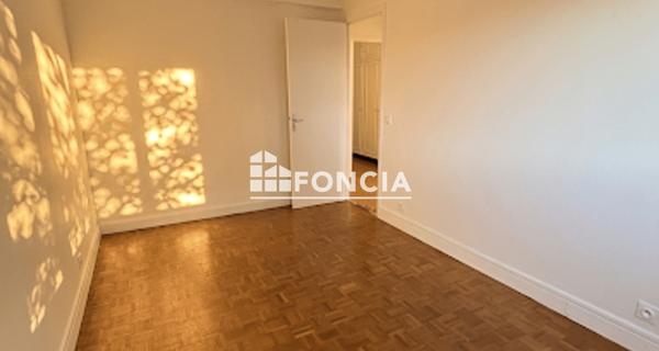 À vendre Appartement 4 pièces 82.35 m² - Antony 92160