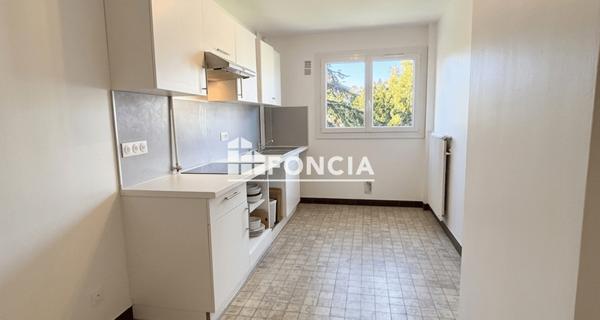 À vendre Appartement 4 pièces 82.35 m² - Antony 92160