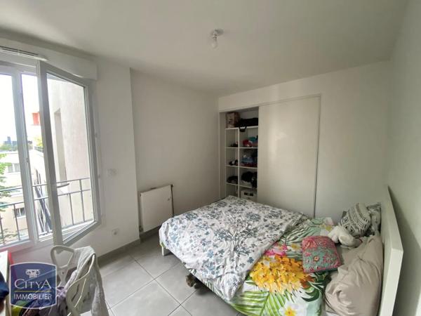 Appartement à louer 4 pièces 89.8m² Villefranche-sur-Saône (69400)