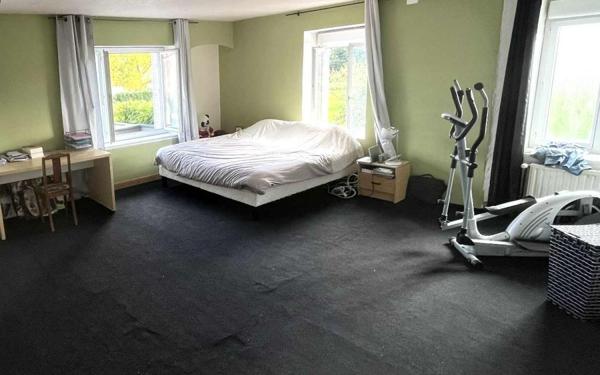 Maison à vendre    6 pièces • 215 m2 Mâcon