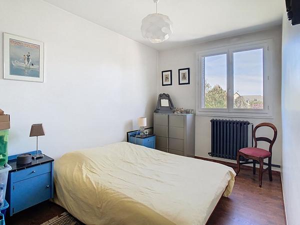 A VENDRE à la limite entre SAINT BARTHELEMY et ANGERS Maison 3 chambres et jardin !