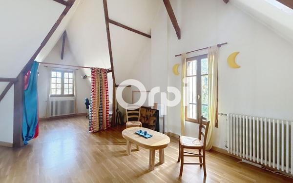 Maison à vendre    6 pièces •  Saint-Fargeau-Ponthierry