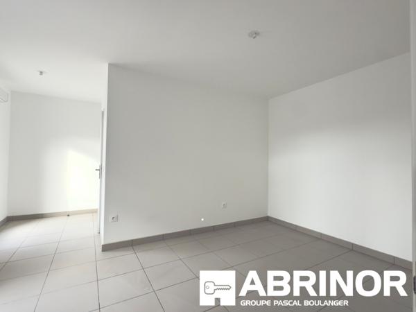102 m² et 81 m² de terrasse : confort et lumière au cœur de Saint-Honoré AMIENS