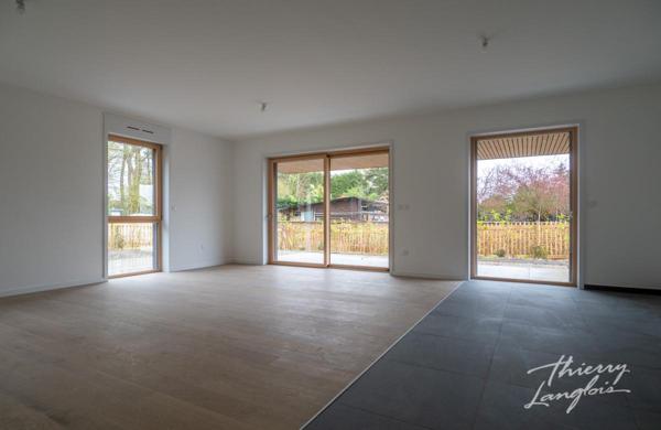 APPARTEMENT LUMINEUX ASCQ-BRIGODE